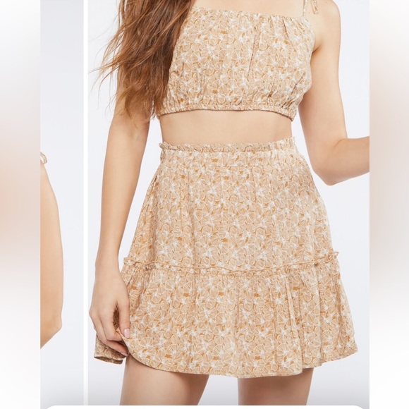 NWT-Womens size Small a Floral Tie-Strap Cami & Mini Skirt Set dress - Picture 2 of 11